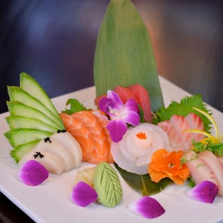 Sashimi Deluxe